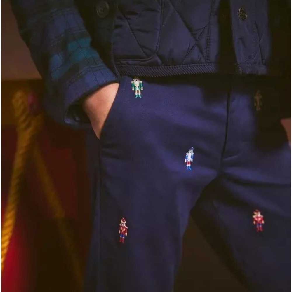 Janie‎ and Jack The Embroidered Nutcracker Dog Pant Size 7 - Picture 3 of 4